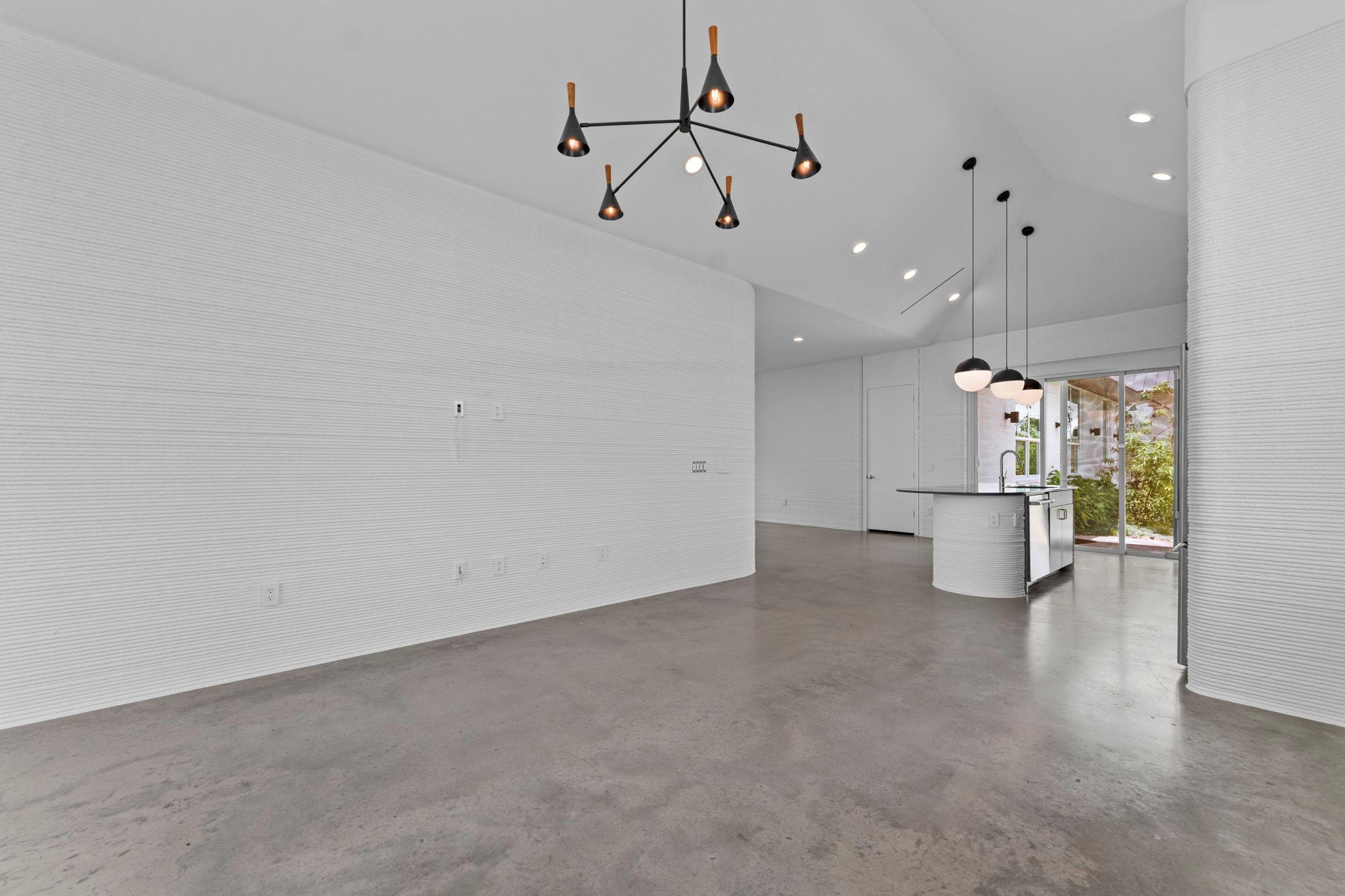 121 Rough Creek RD