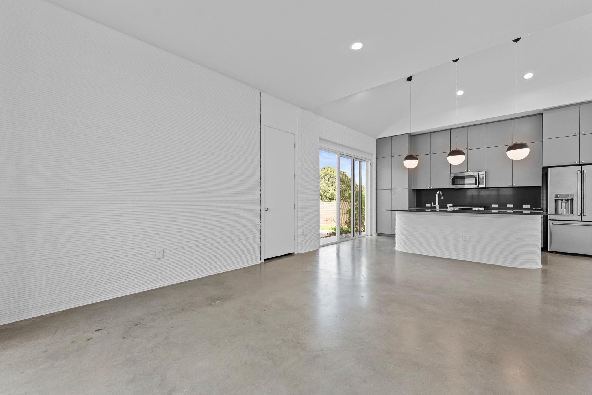121 Rough Creek RD