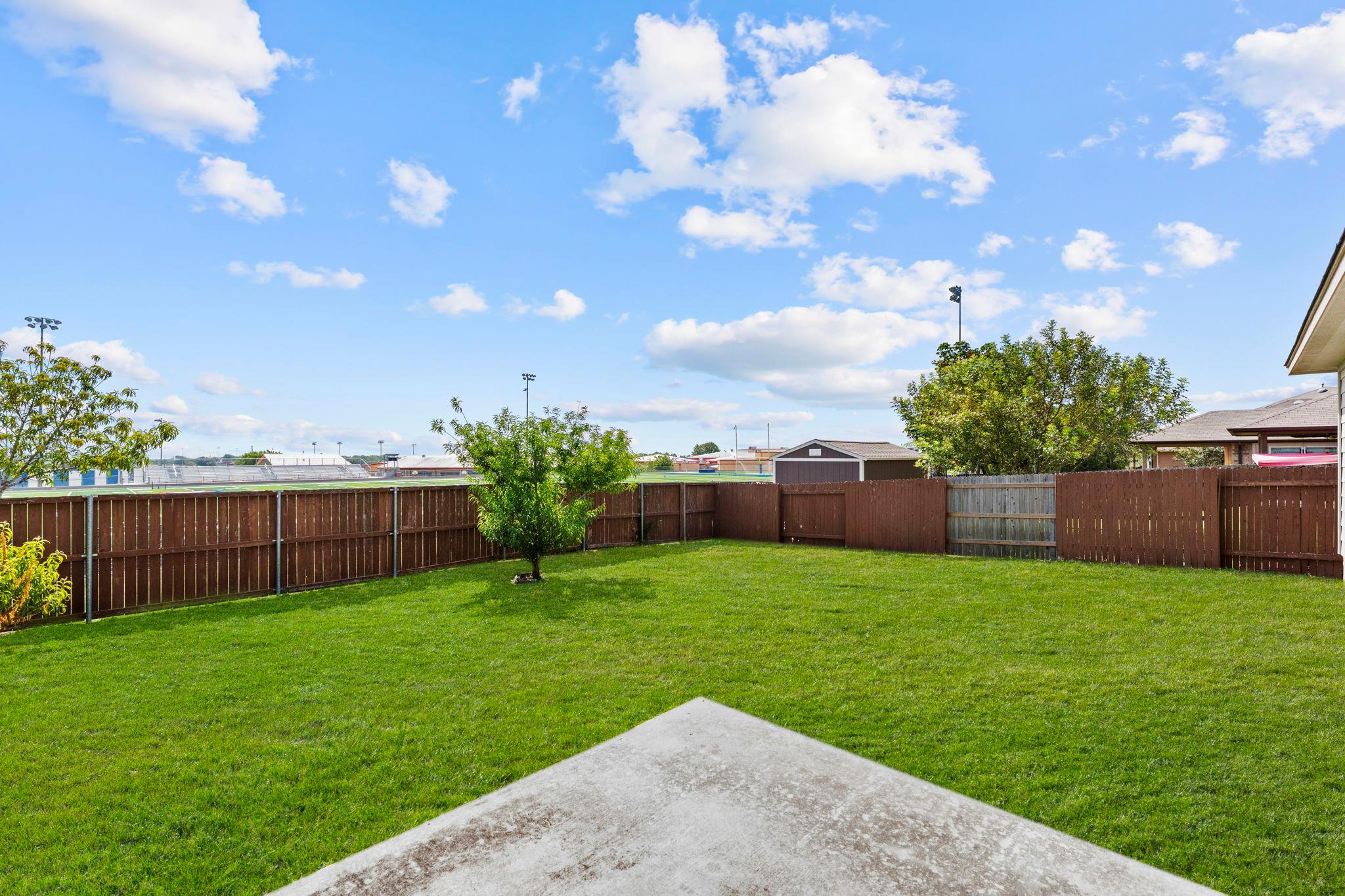 185 Silver Maple DR