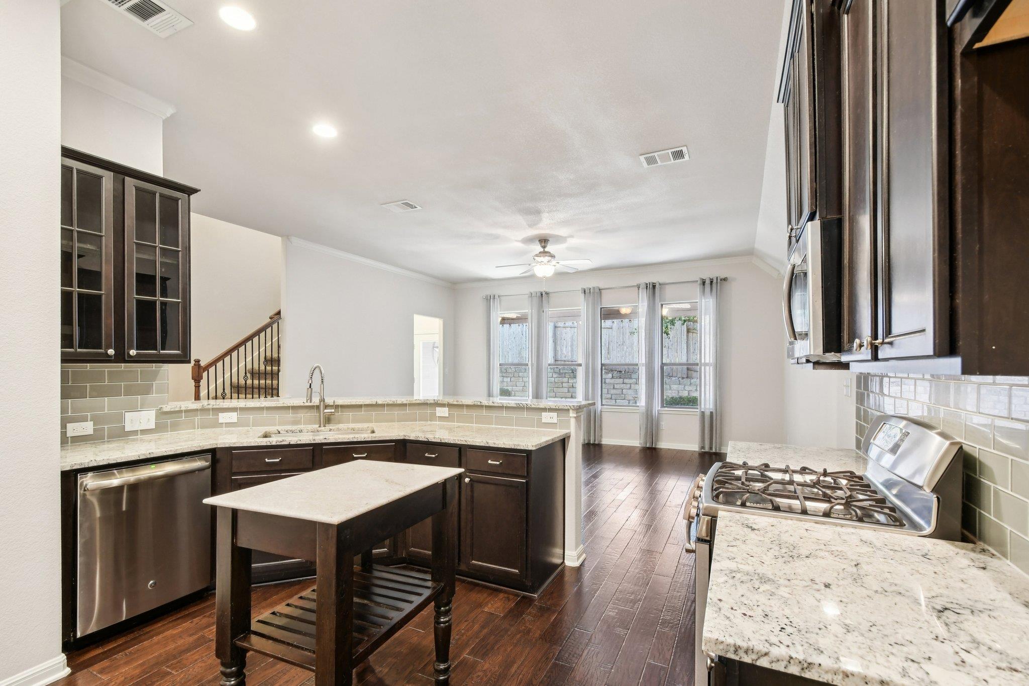 2244 Hilltop Climb DR