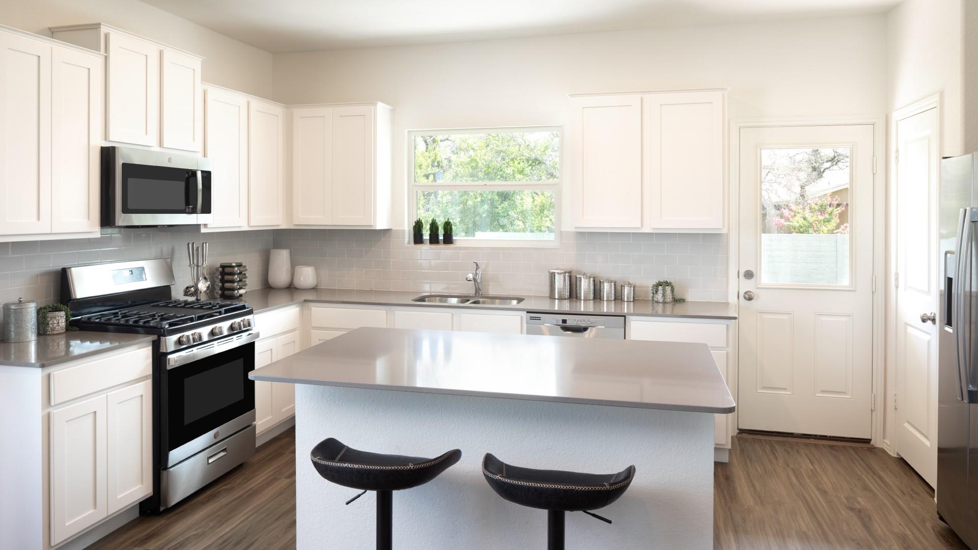 17814 Indigo Bunting LN