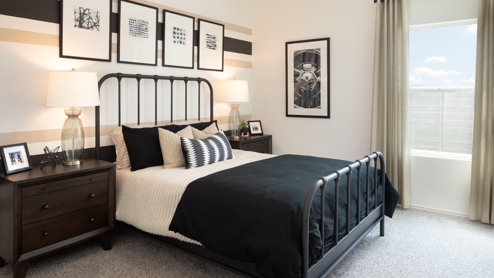 17814 Indigo Bunting LN