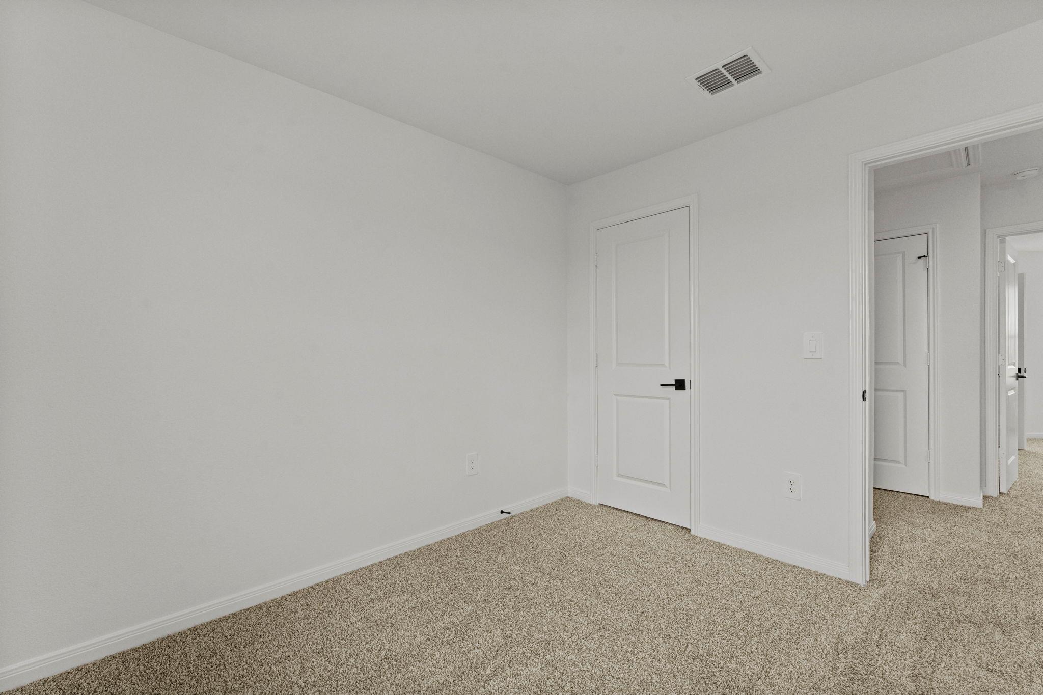 2535 Violet Theo LN