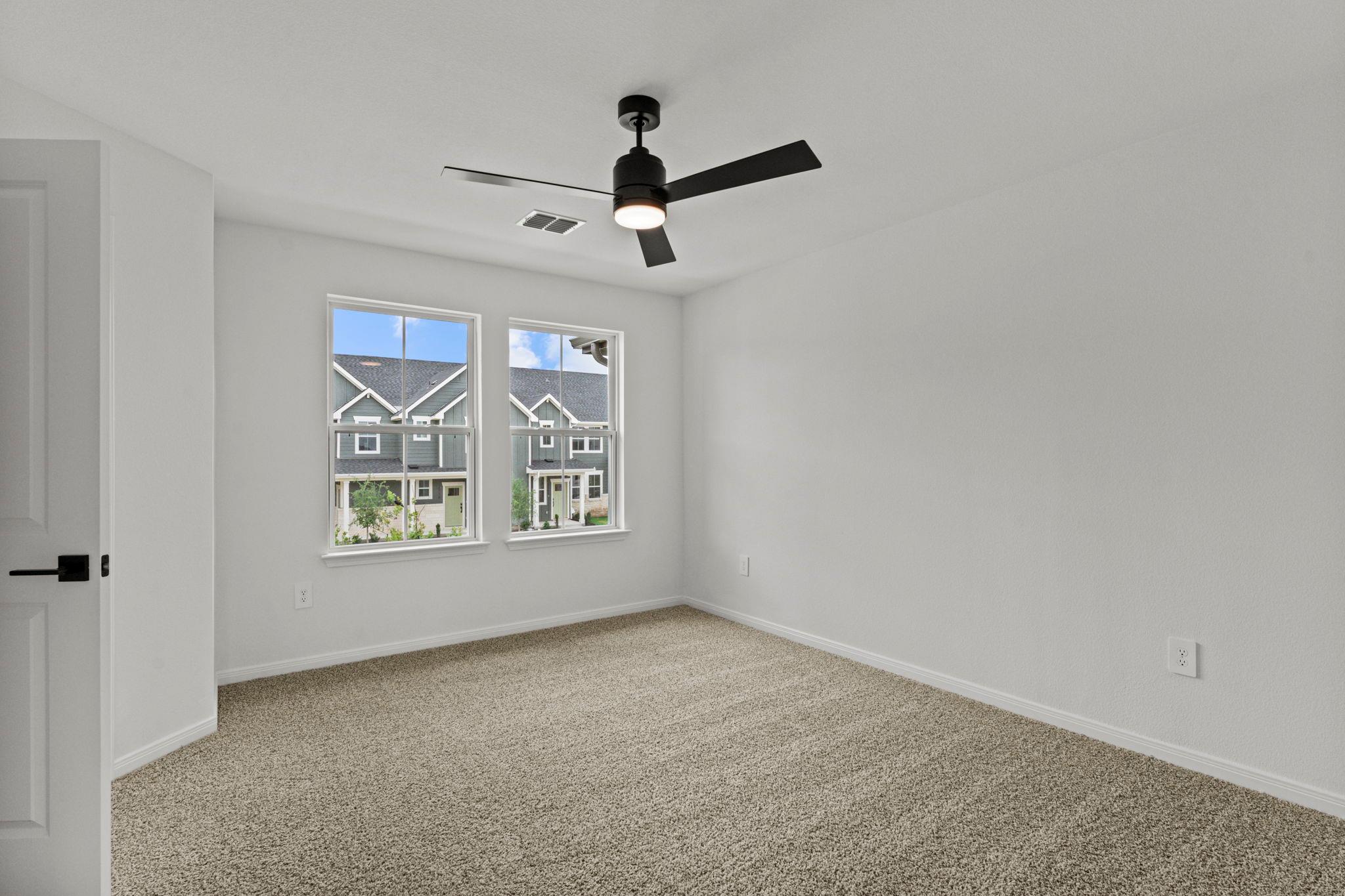2535 Violet Theo LN