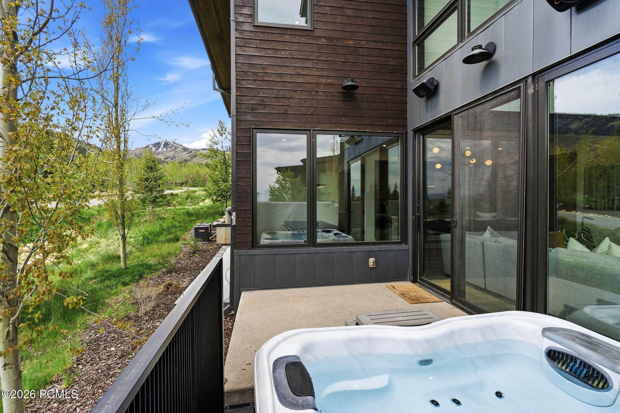 3576 Ridgeline Drive