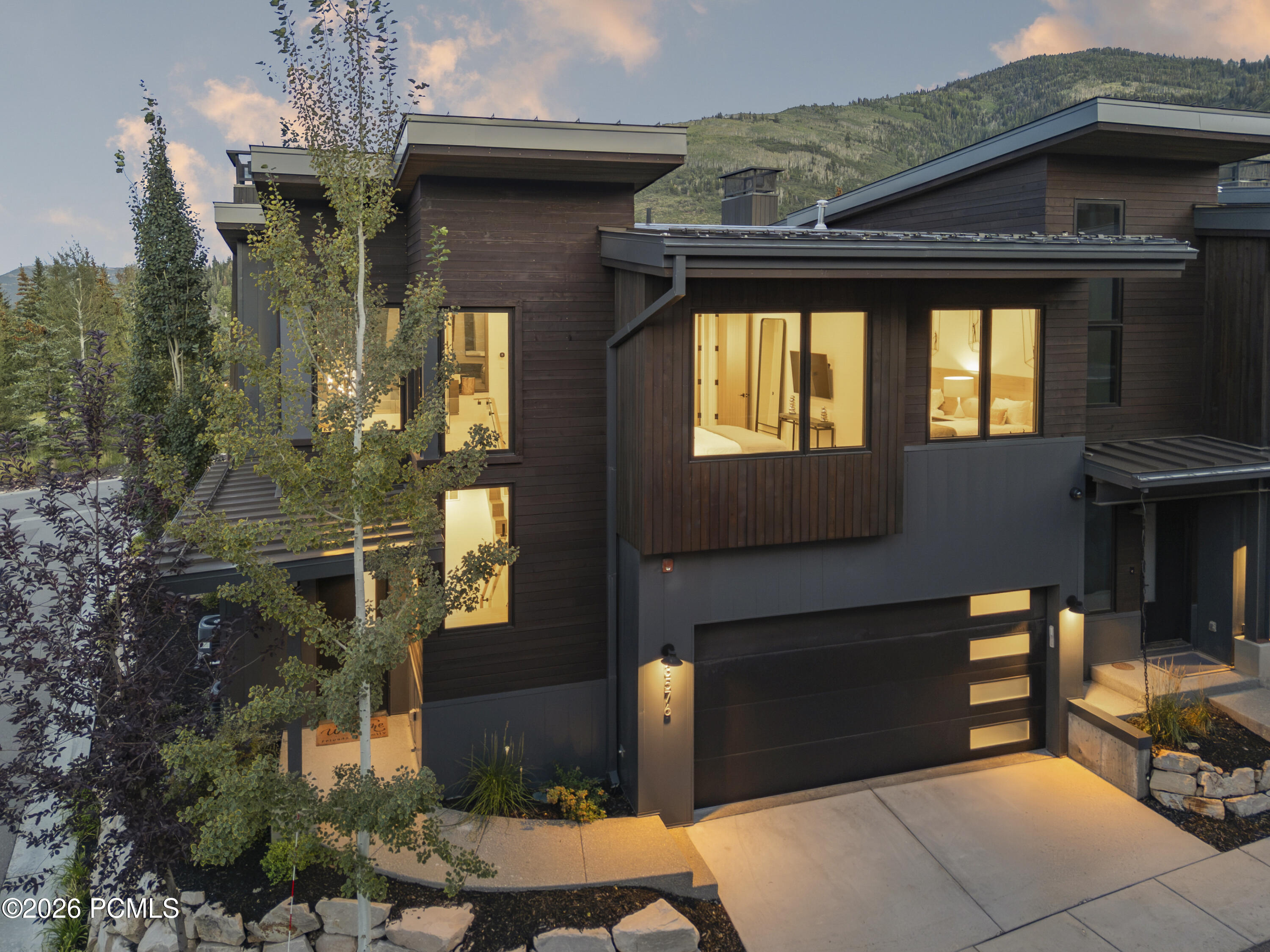 3576 Ridgeline Drive