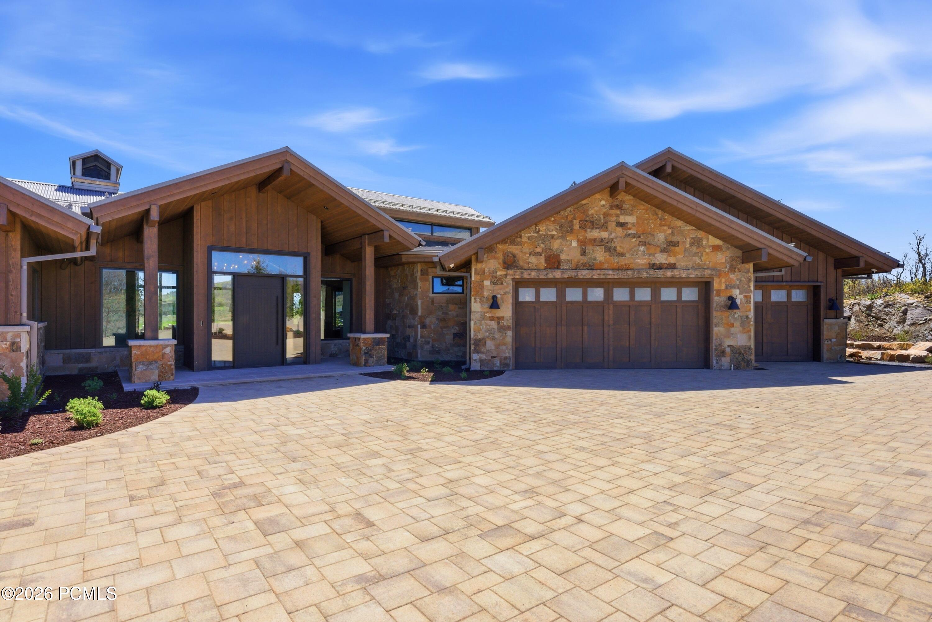 2350 E Slingshot Way