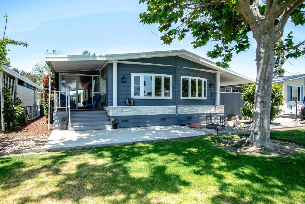 276 N El Camino Real 138