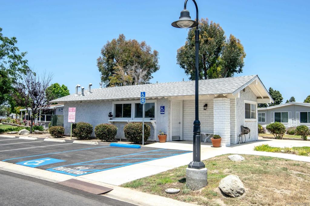 276 N El Camino Real 138