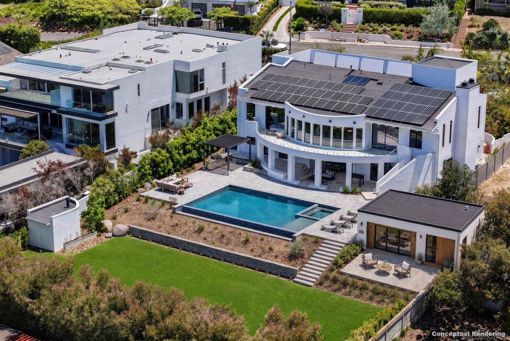 8308 Calle Del Cielo