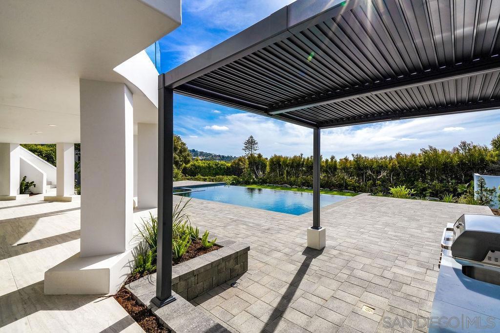 8308 Calle Del Cielo