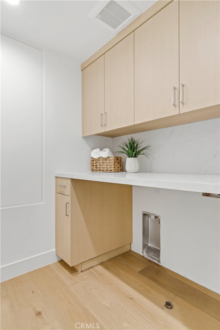 1759 Glenneyre Street