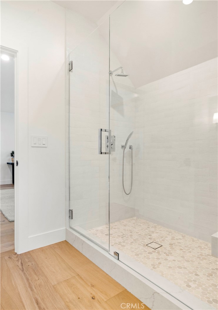 1759 Glenneyre Street