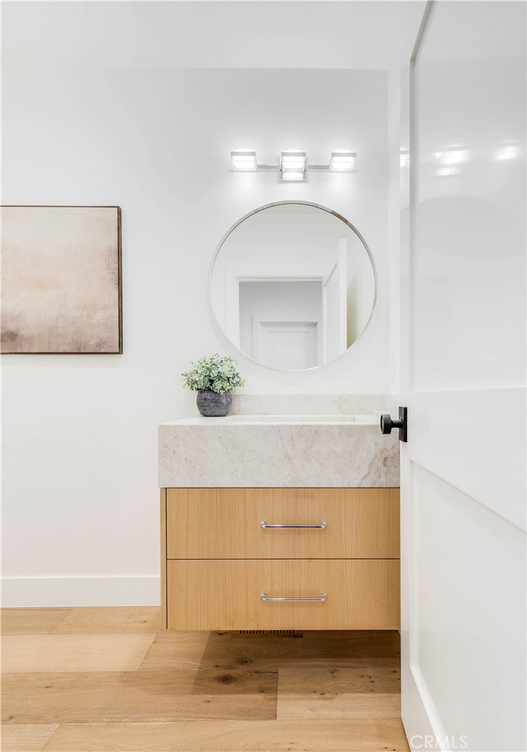 1759 Glenneyre Street