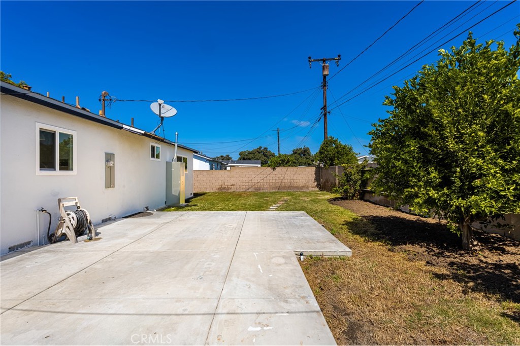 15432 Stanford Lane