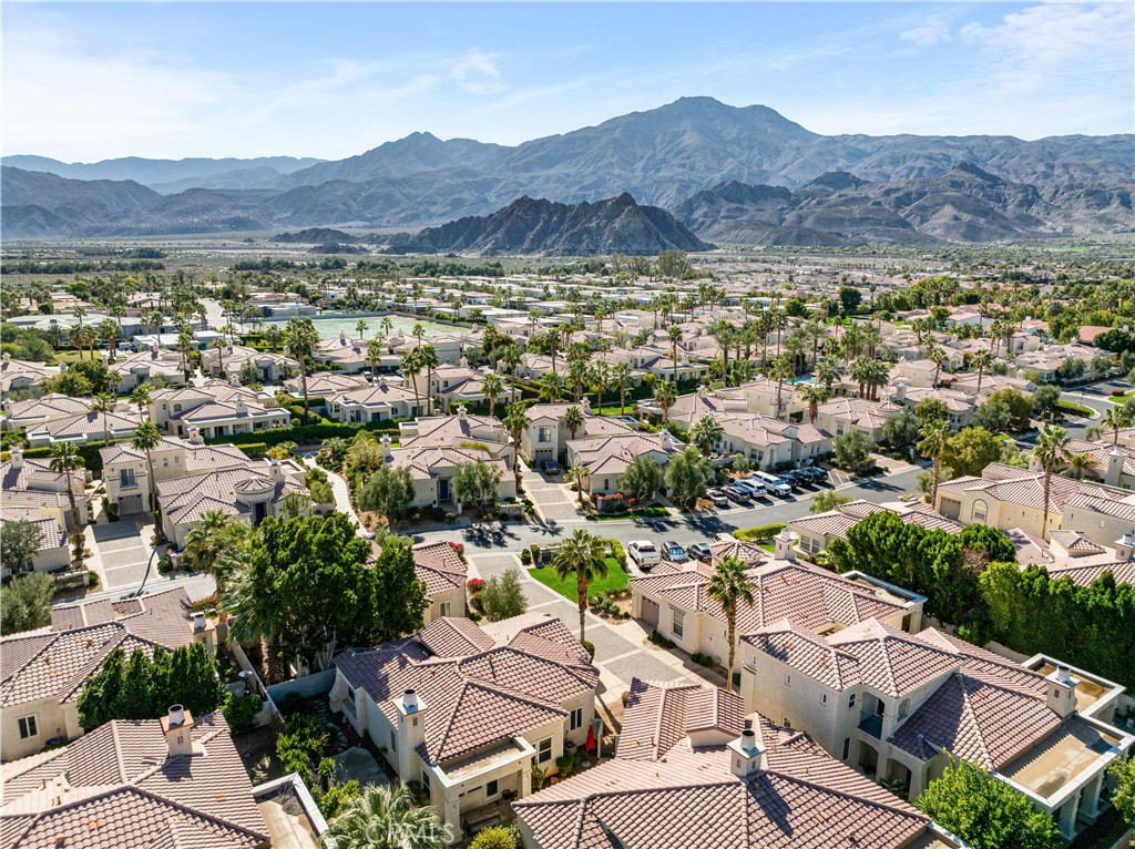 80878 Via Puerta Azul