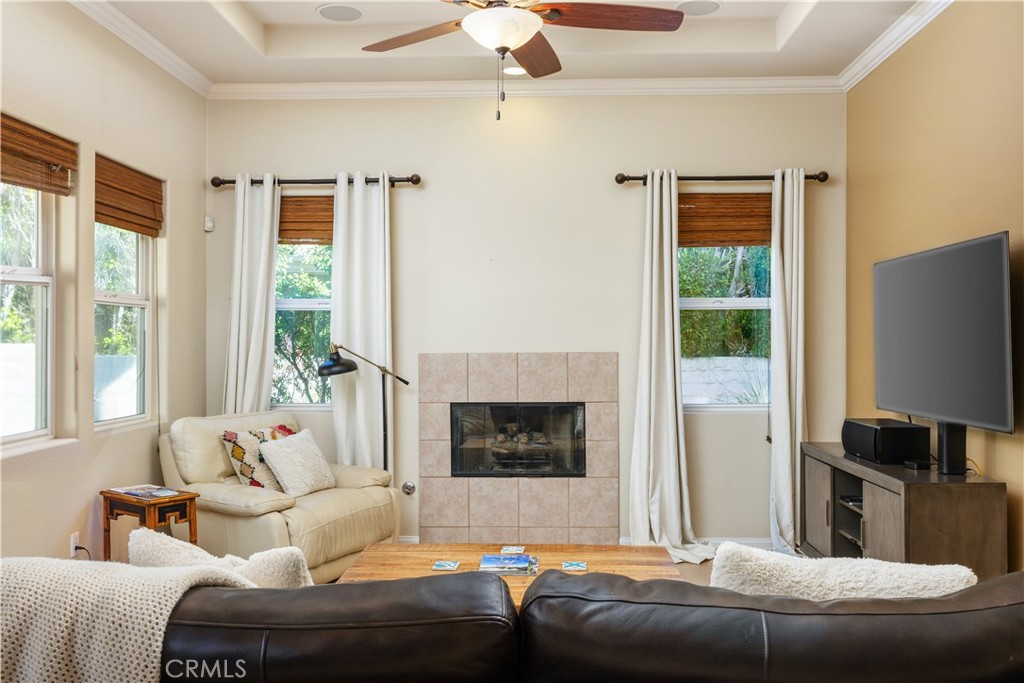 80878 Via Puerta Azul