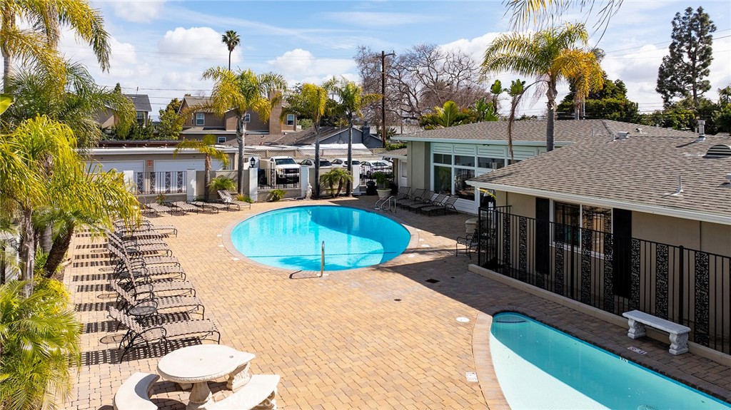 1741 Tustin Avenue 15