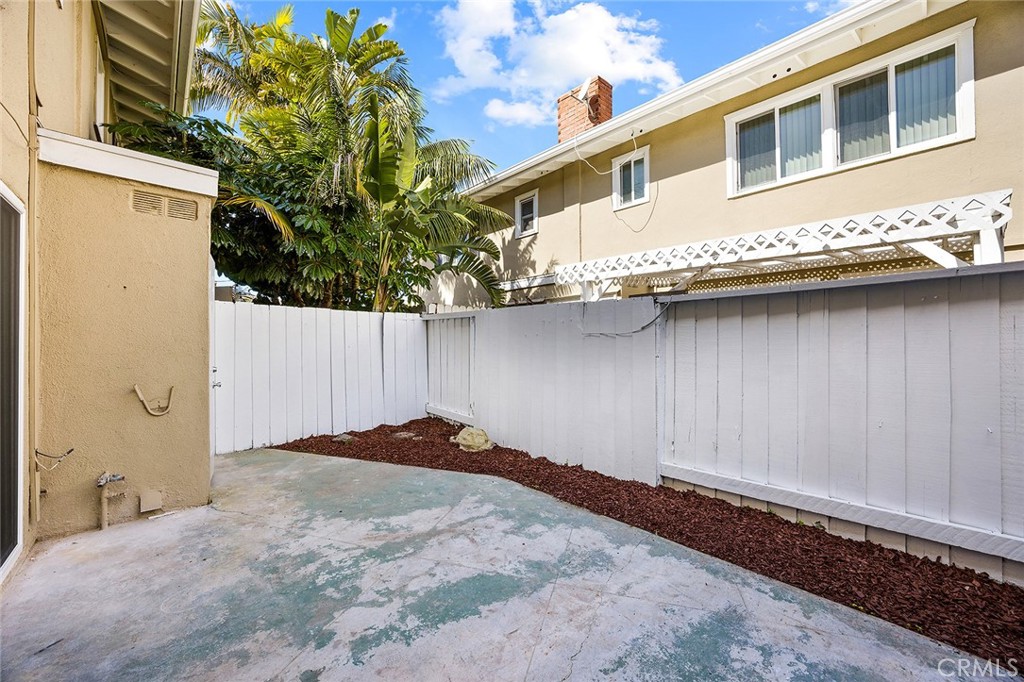 1741 Tustin Avenue 15