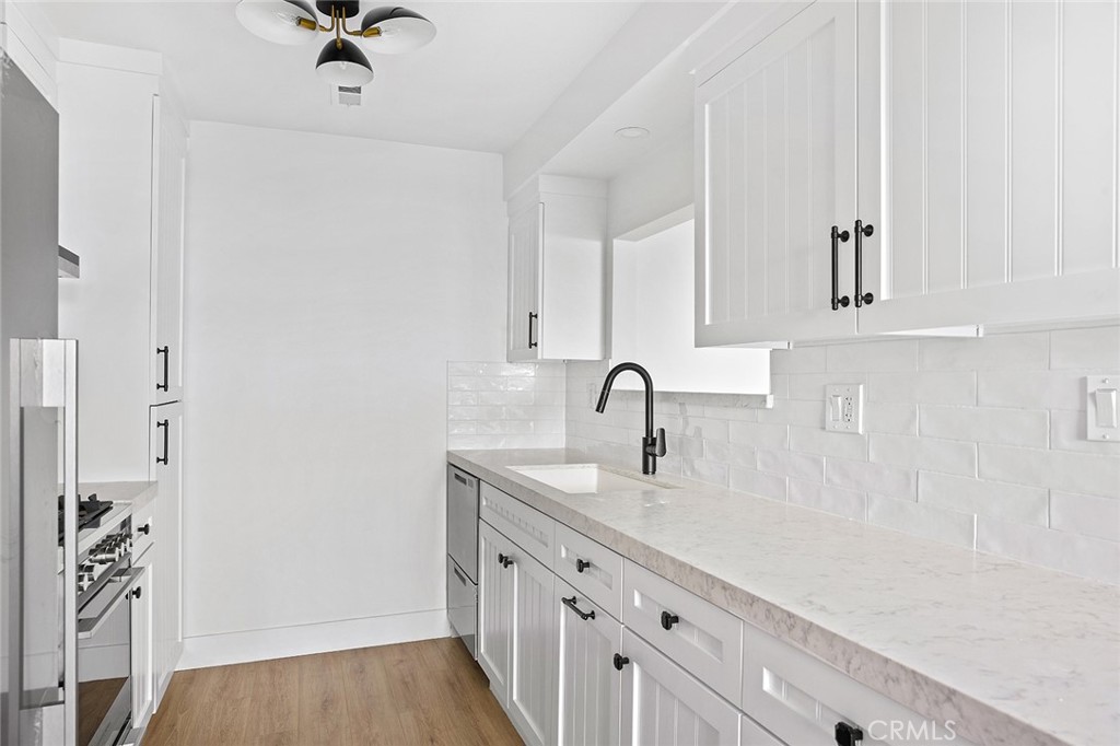 1741 Tustin Avenue 15