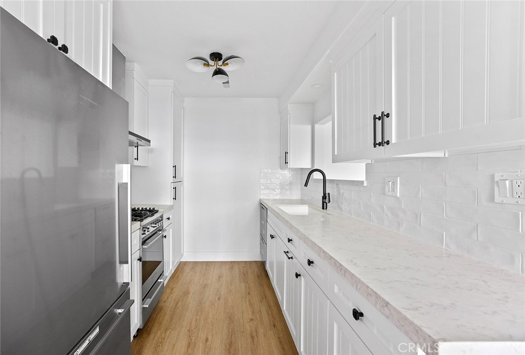 1741 Tustin Avenue 15