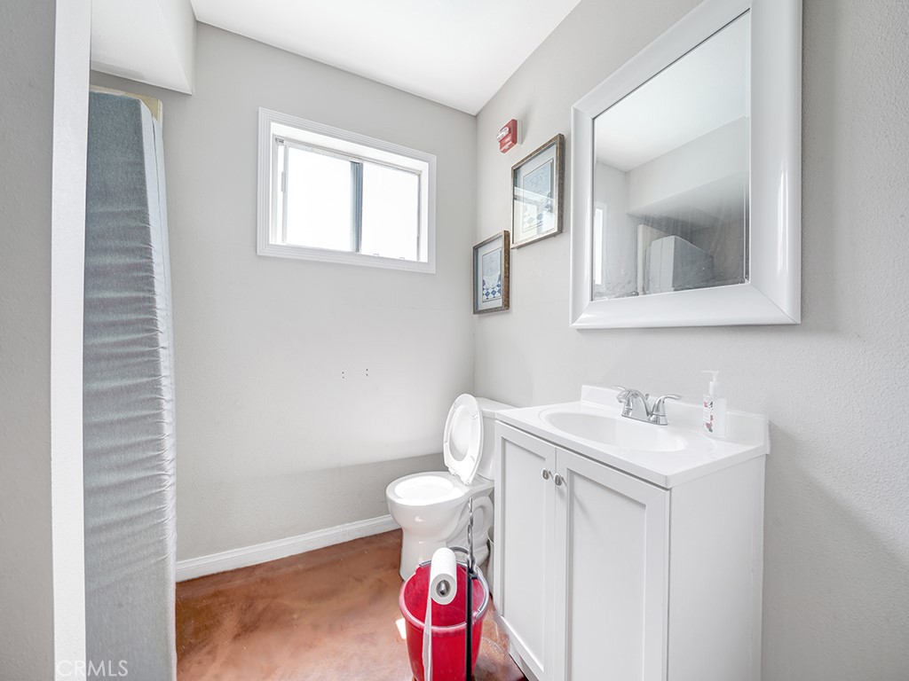 333 Newport Avenue 201