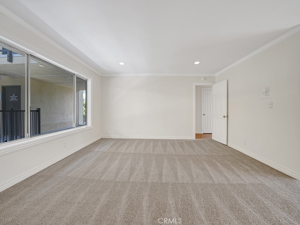 333 Newport Avenue 201