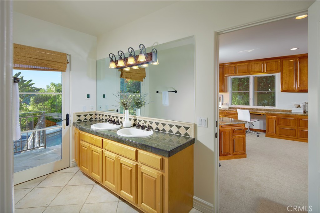 4347 Canyon View Lane