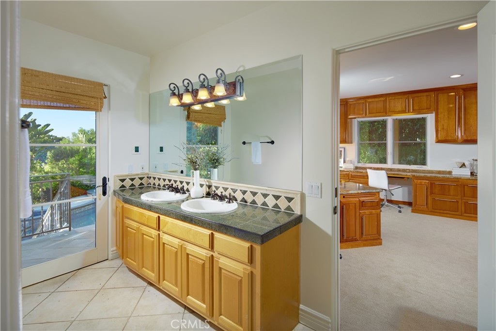 4347 Canyon View Lane