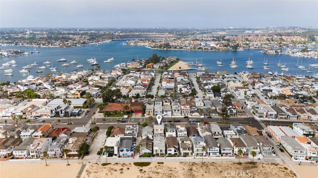 109 E Balboa Boulevard