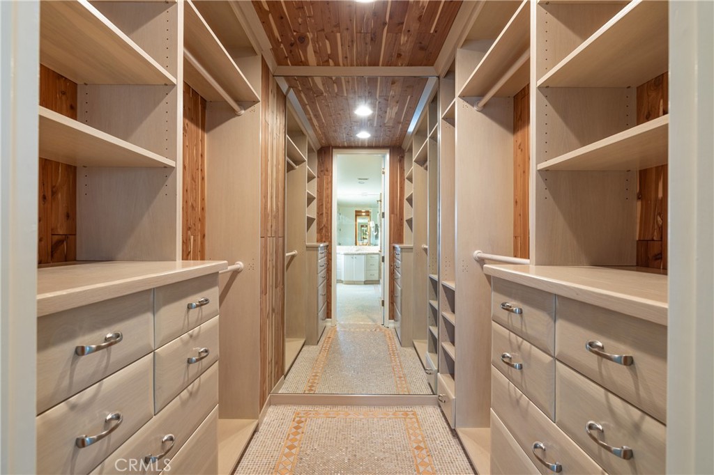 325 Crescent Bay Drive