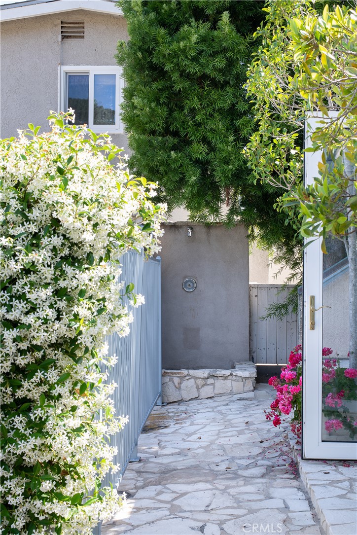 325 Crescent Bay Drive