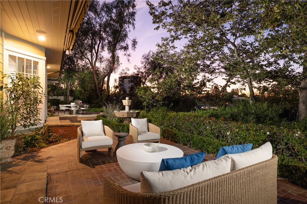 3 Cypress Point Lane