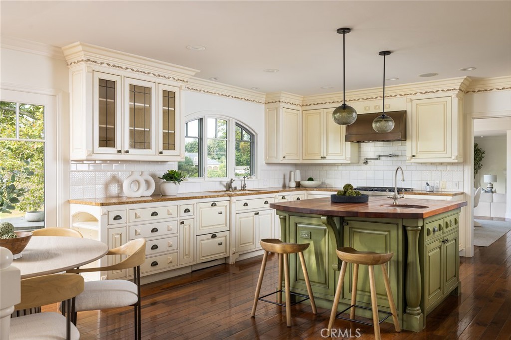 3 Cypress Point Lane