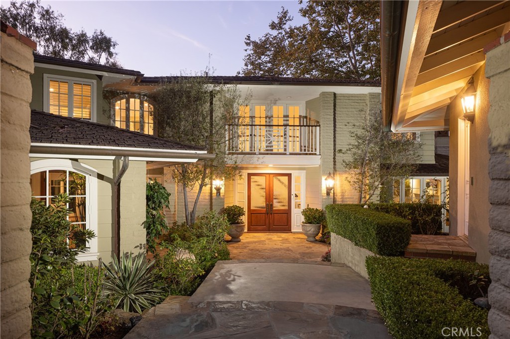 3 Cypress Point Lane