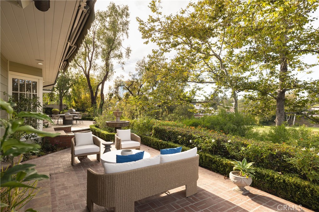 3 Cypress Point Lane