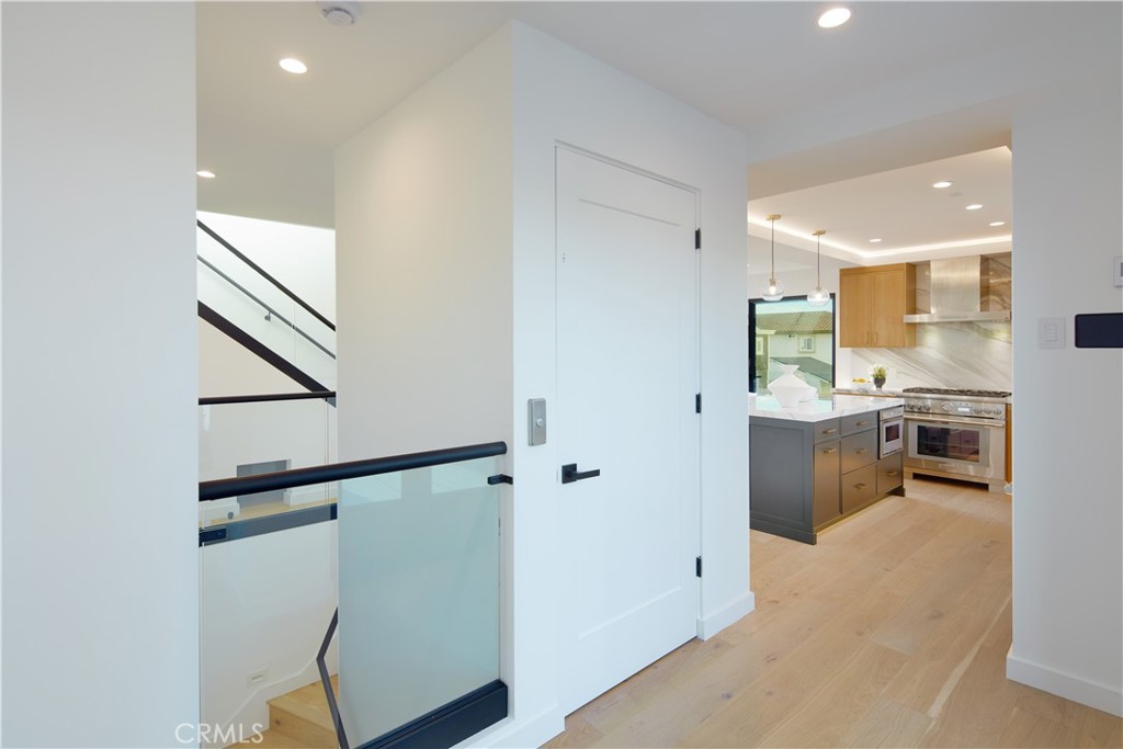 106 33rd Street