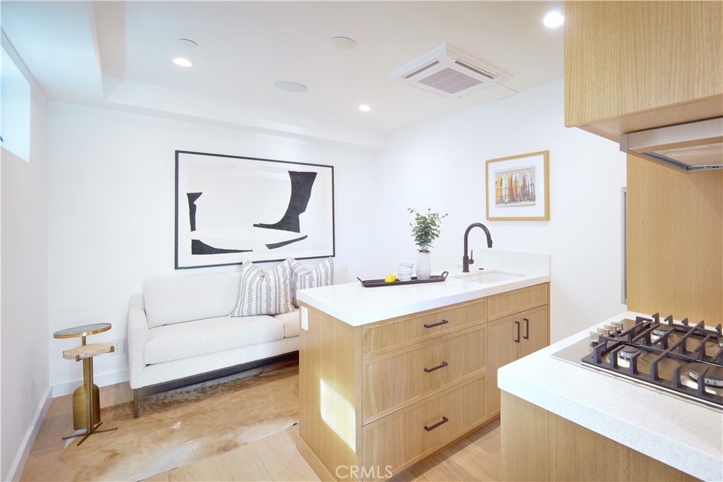 106 33rd Street