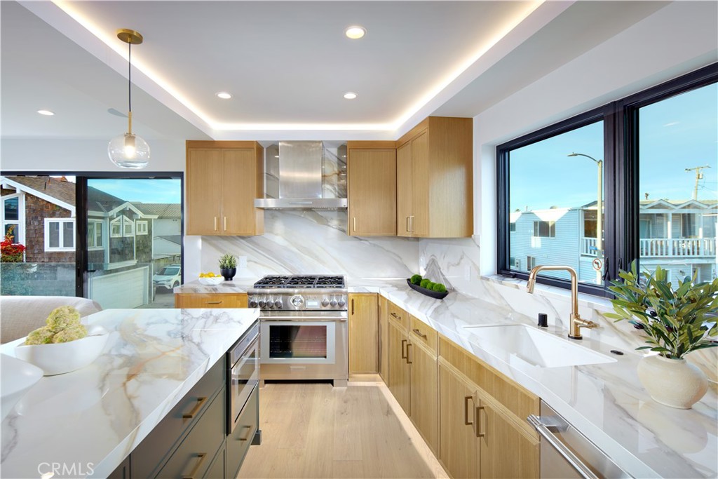 106 33rd Street