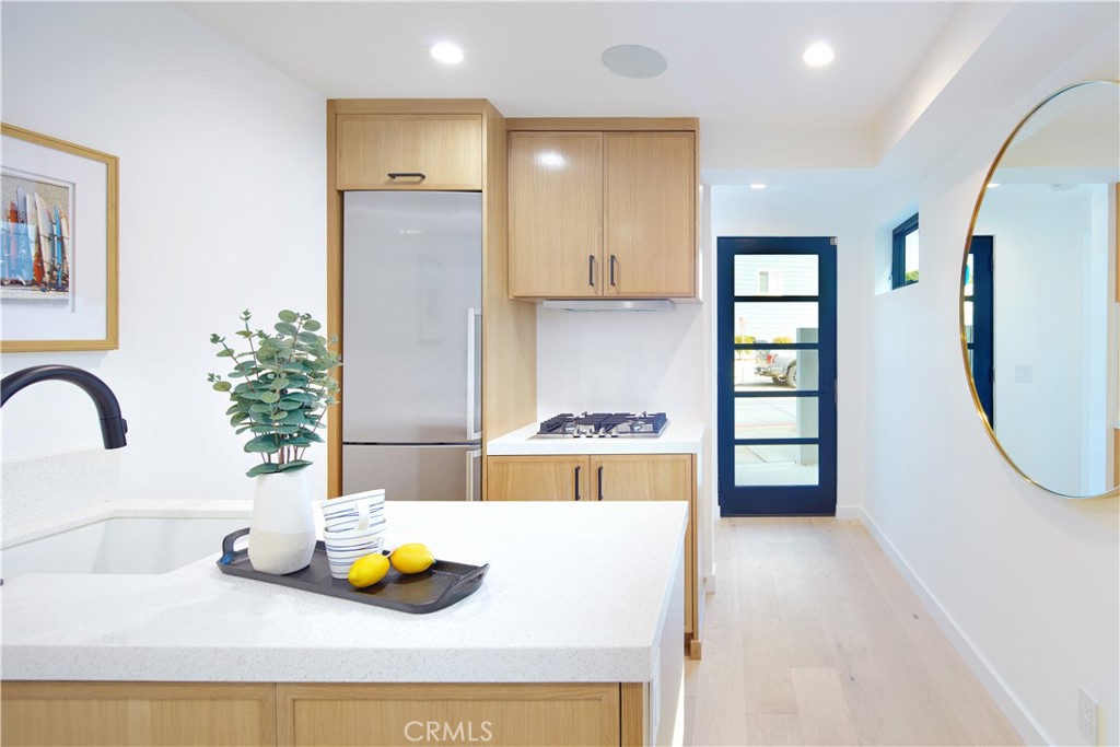 106 33rd Street