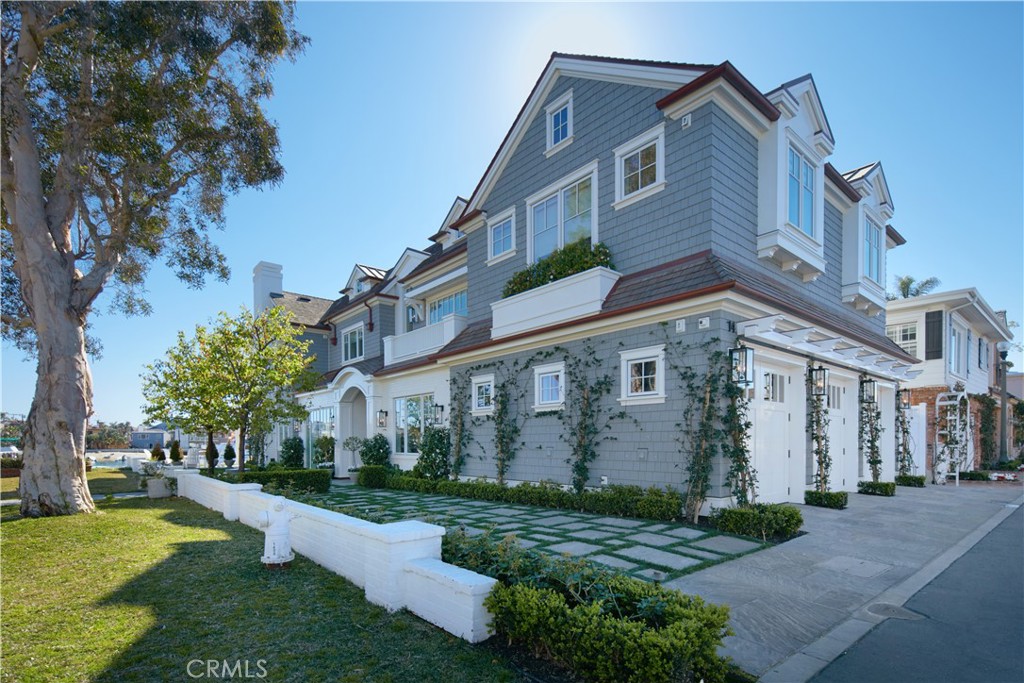 14 Beacon Bay