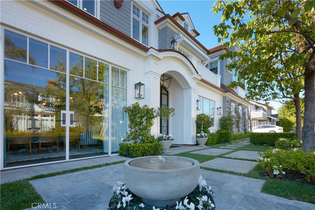 14 Beacon Bay
