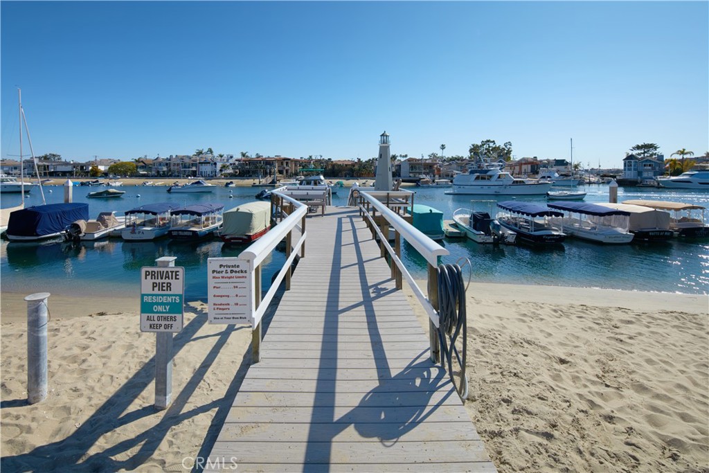 14 Beacon Bay