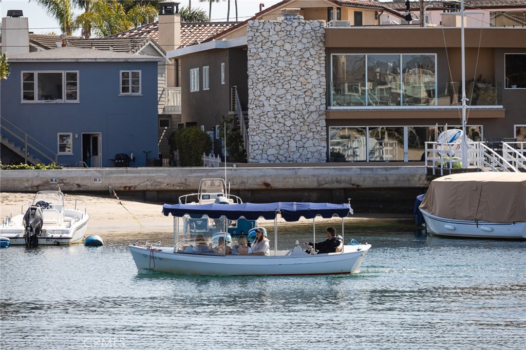 14 Beacon Bay
