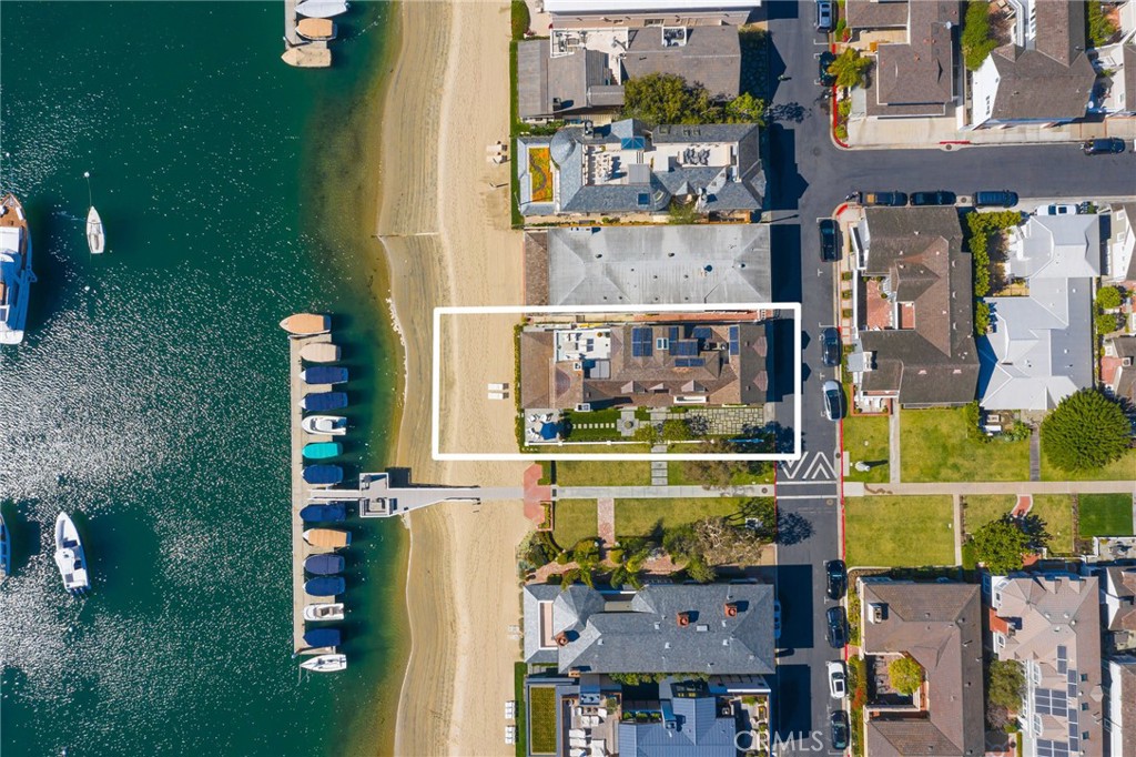 14 Beacon Bay