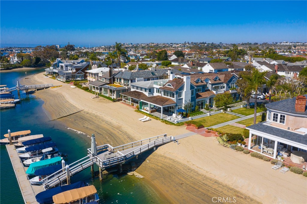 14 Beacon Bay