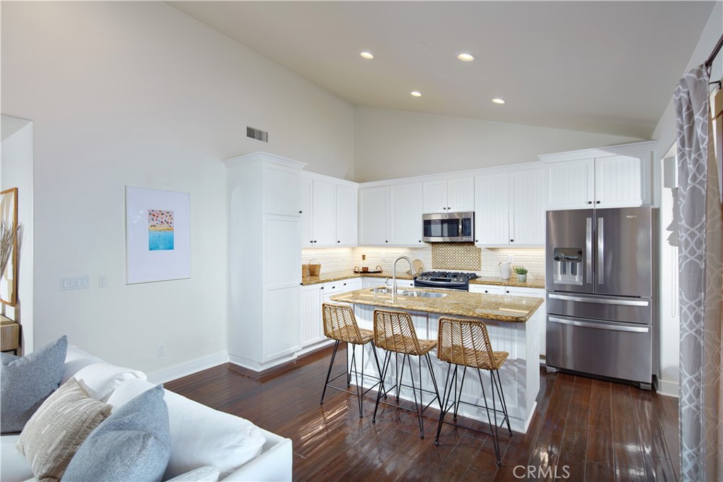 2857 Wards Terrace