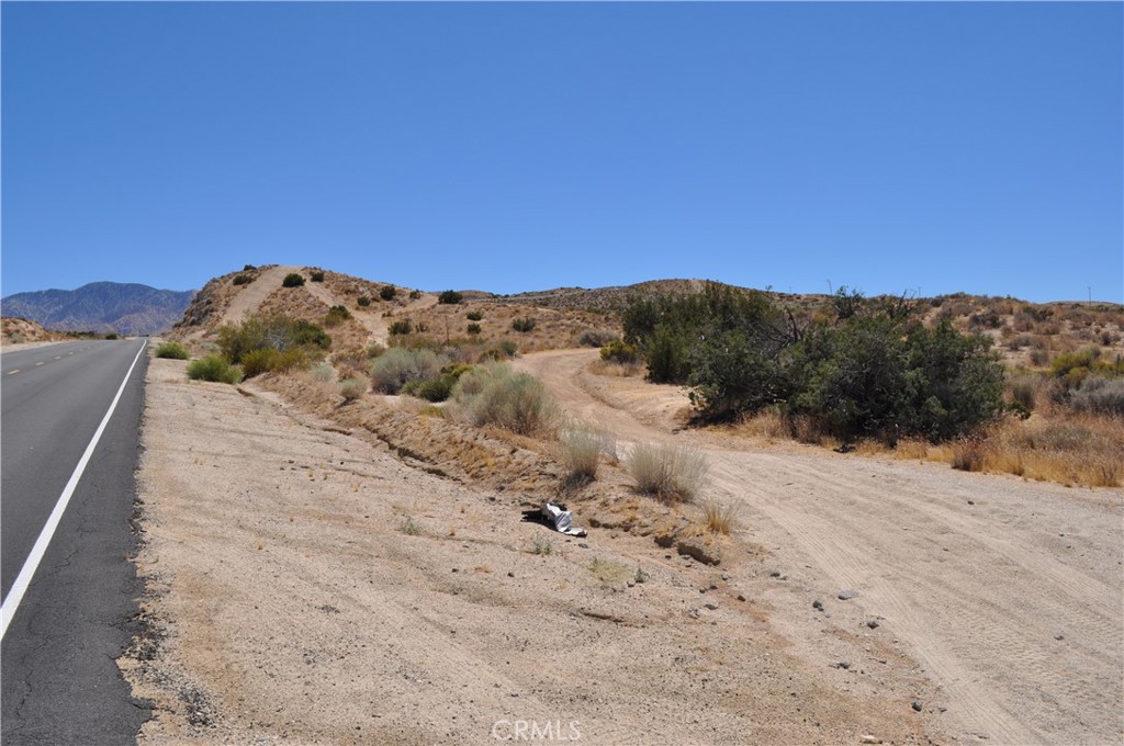 0 VAC/121 STE(PAV)/VIC AVE W