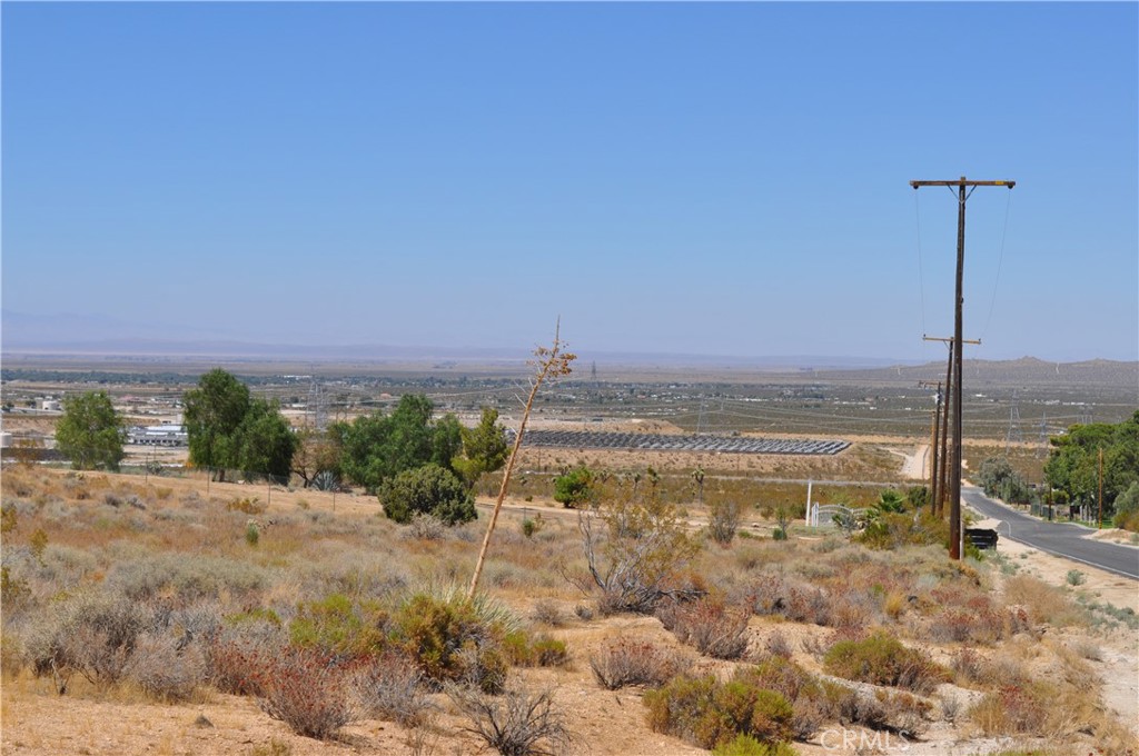 0 VAC/121 STE(PAV)/VIC AVE W