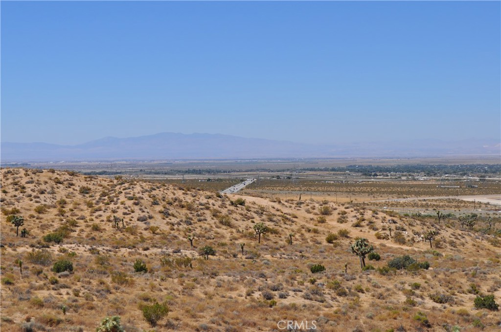 0 VAC/121 STE(PAV)/VIC AVE W